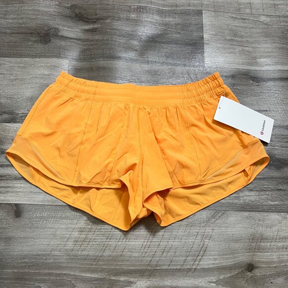 Lululemon Athletic Hotty Hot Low Rise Short 2.5” Mango Dream NWT Women’s Sz 10 - Picture 1 of 9